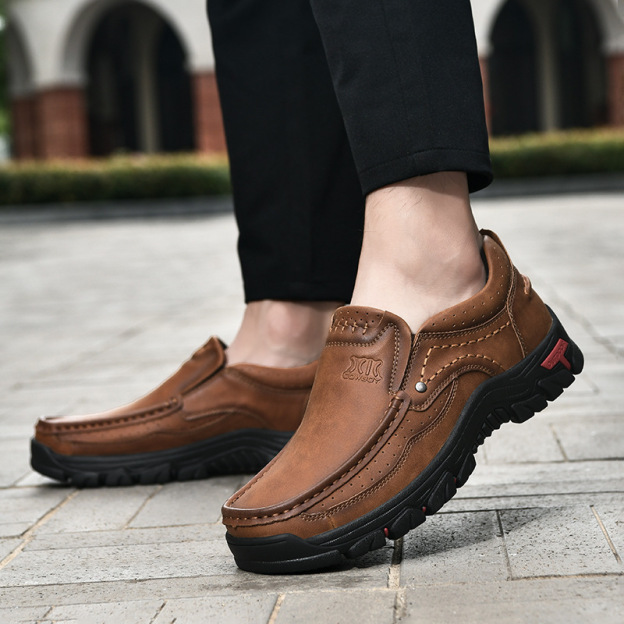 ⏰Promotion - 50% OFF🔥 Men's Handcrafted Wide Toe Outdoor Loafers | Arch Support Leather Shoes
