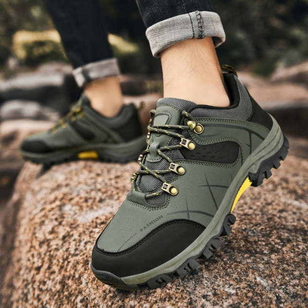Latest Men's Genuine Leather Non-Slip Waterproof Outdoor Hiking Shoes