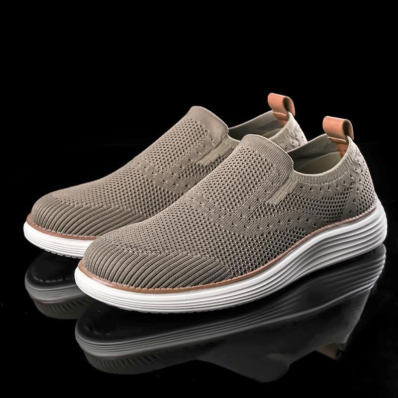 New slip on lightweight fly-knit casual sneakers