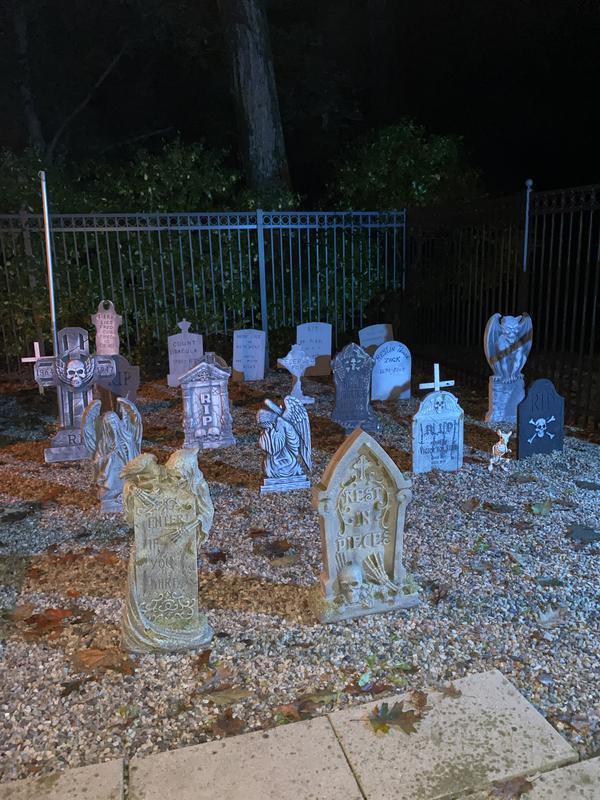 Rest in Pieces Tombstone