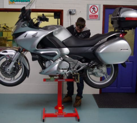 🎁🎉THE SUPER STRONG MOTORCYCLE LIFT✨