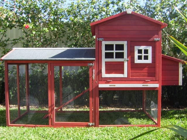 🔥🔥DoceninTMRed Resort Chicken Coop