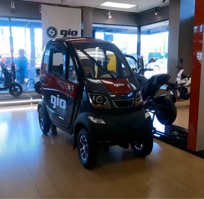 ✨All-Season Enclosed Mobility Scooter