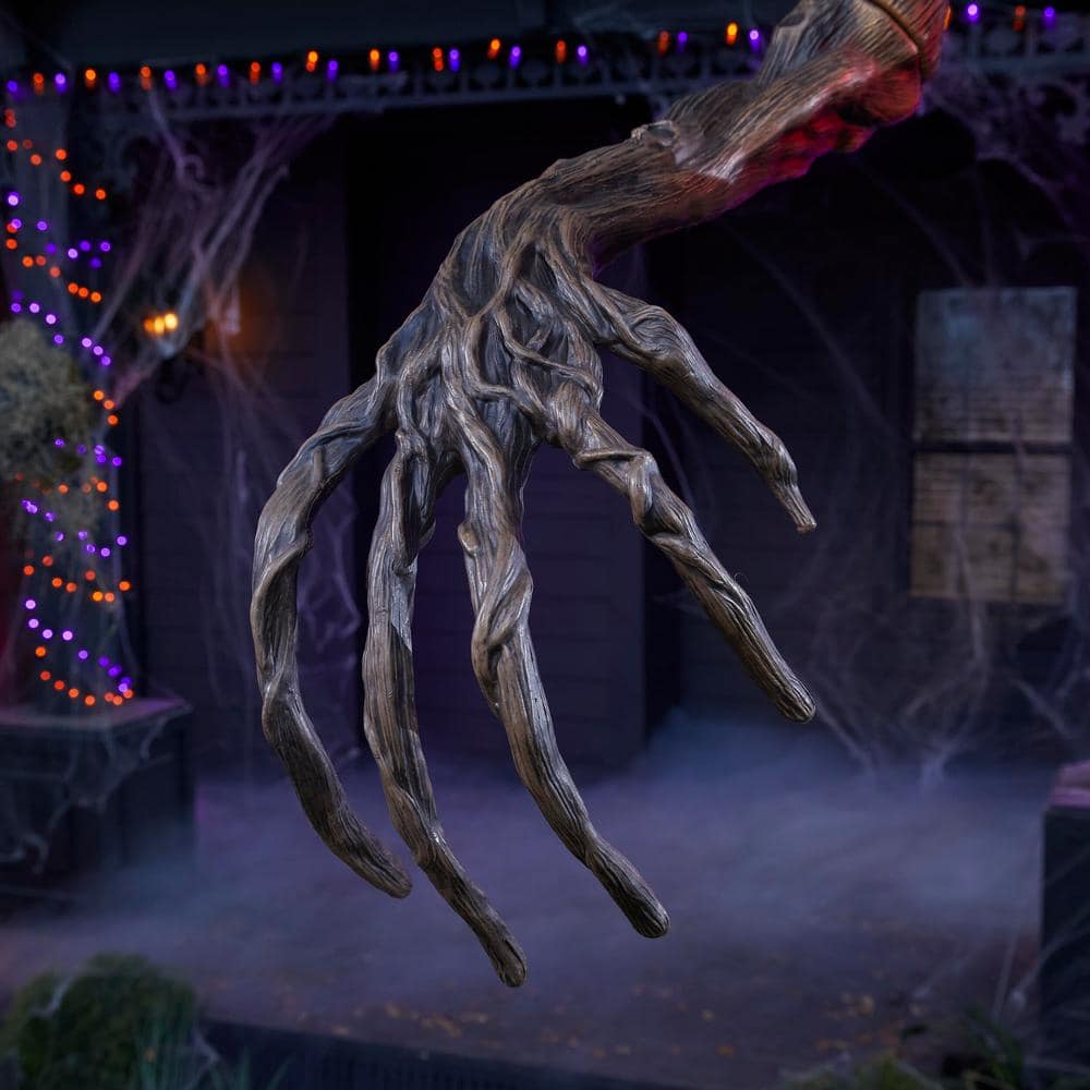 12.5 ft. Giant-Sized Inferno Deadwood Skeleton