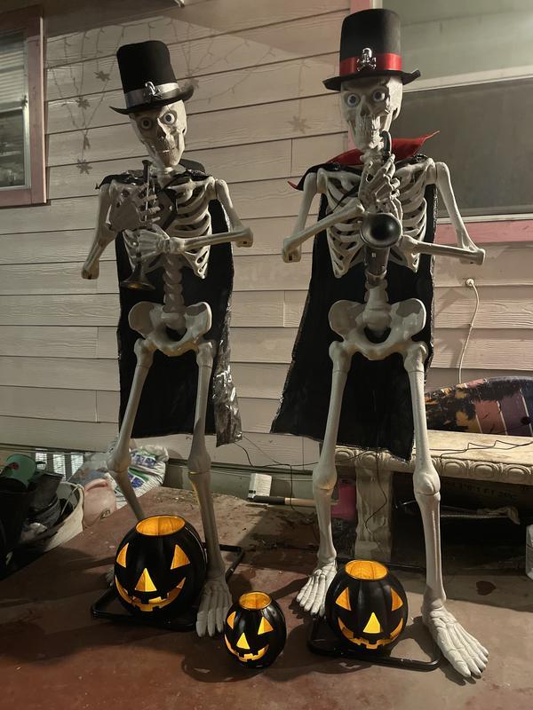 Musical Halloween Skeletons, Set of 2