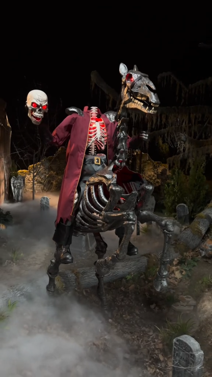8.5 ft. Giant-Sized Animated LED Knight Dullahan