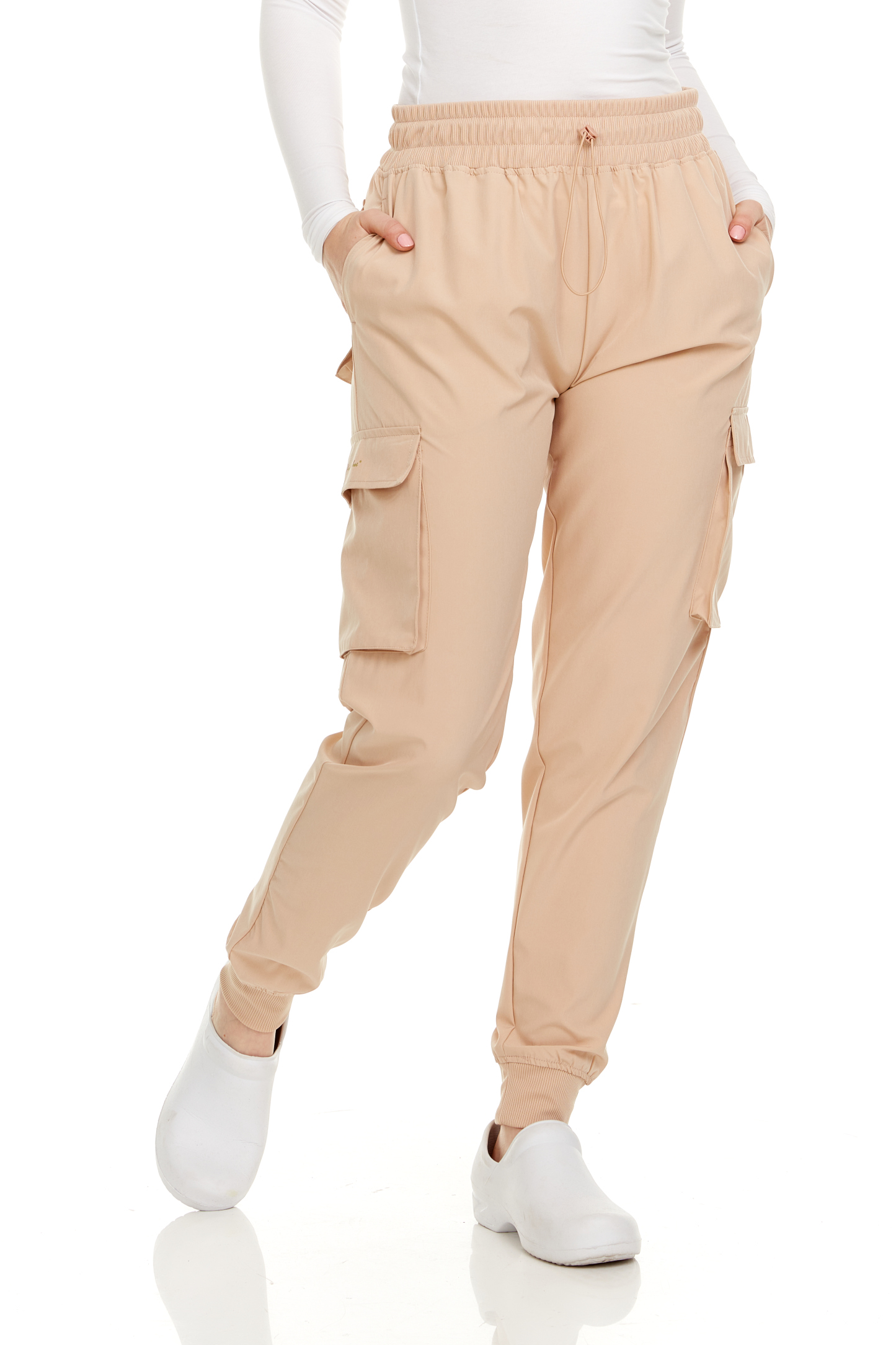 HEAL+WEAR Women's Cargo Scrub Jogger Pants – 4-Way Stretch, Elastic Waist, Multiple Utility Pockets, Wrinkle-Resistant, Workwear for Nurses & Healthcare Professionals DDP009