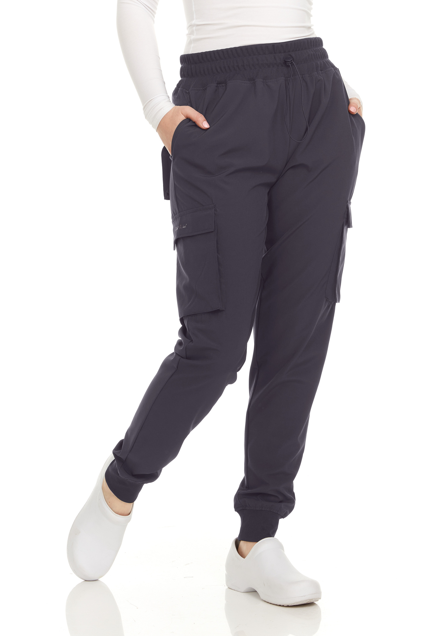 HEAL+WEAR Women's Cargo Scrub Jogger Pants – 4-Way Stretch, Elastic Waist, Multiple Utility Pockets, Wrinkle-Resistant, Workwear for Nurses & Healthcare Professionals DDP009