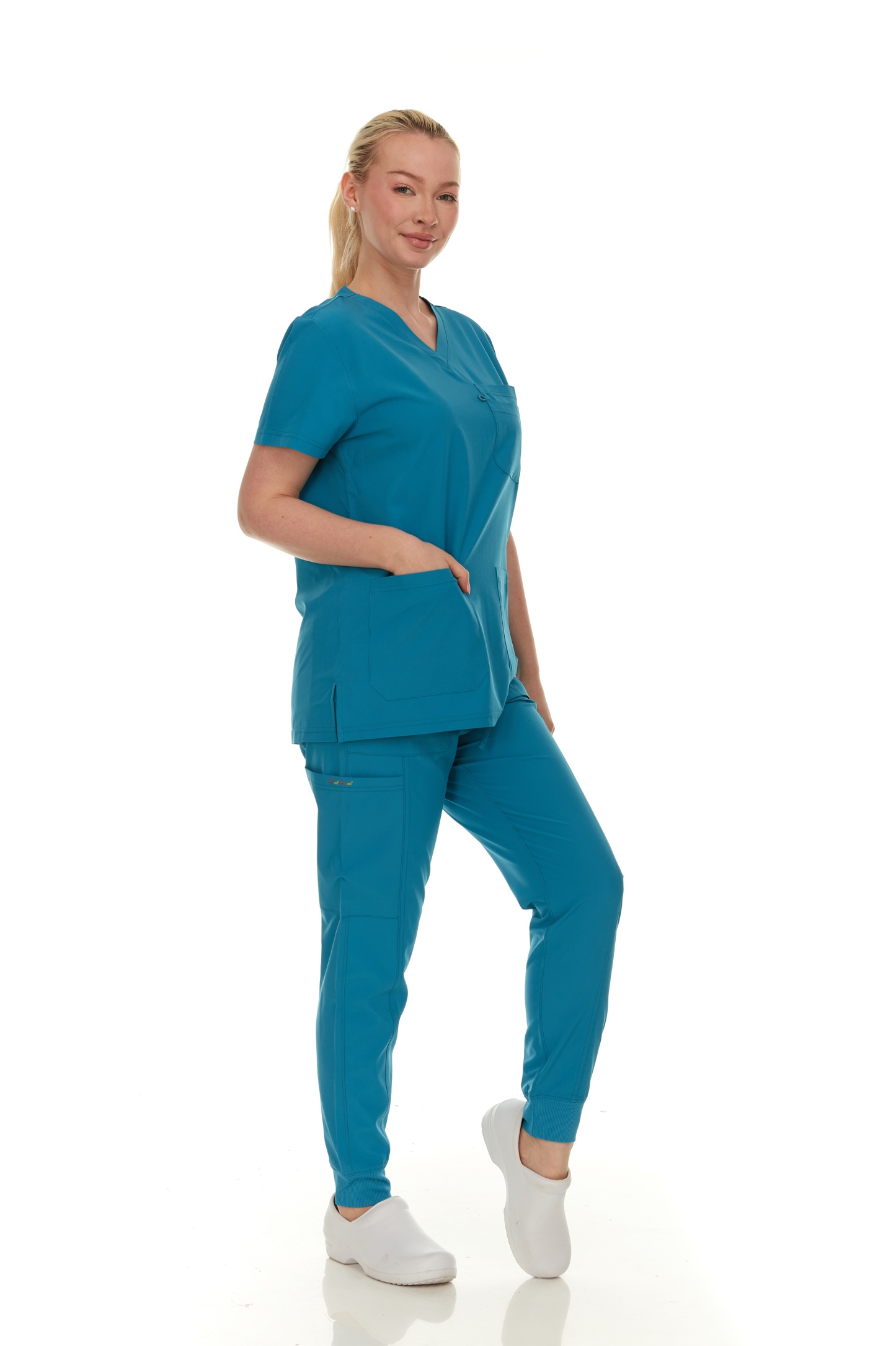  Scrubs for Women Set - V-Neck Top & Cargo Pants with Pockets - Cotton Fabric