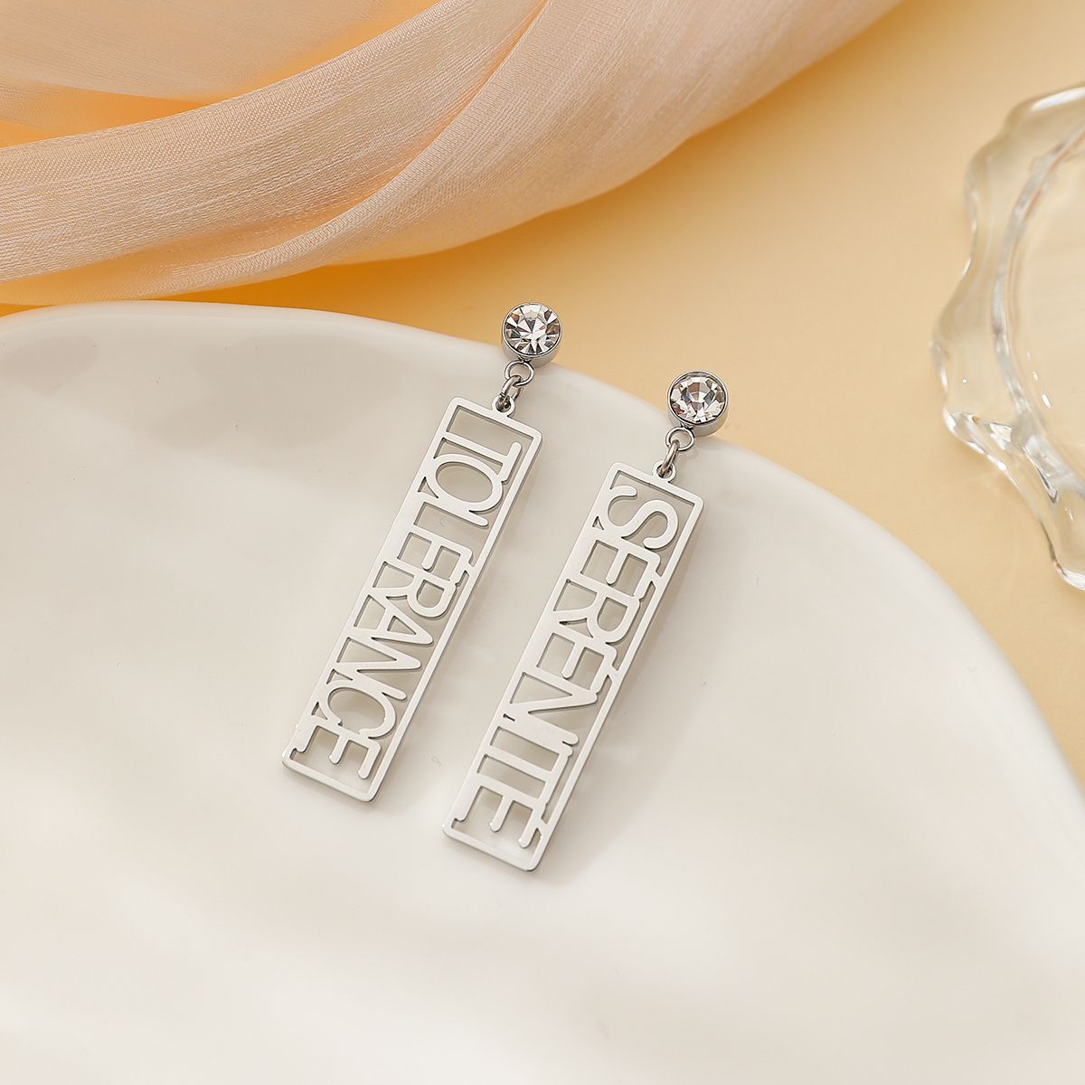[Copy] Personalized Name Birthstone Earrings with Pentagram Shape