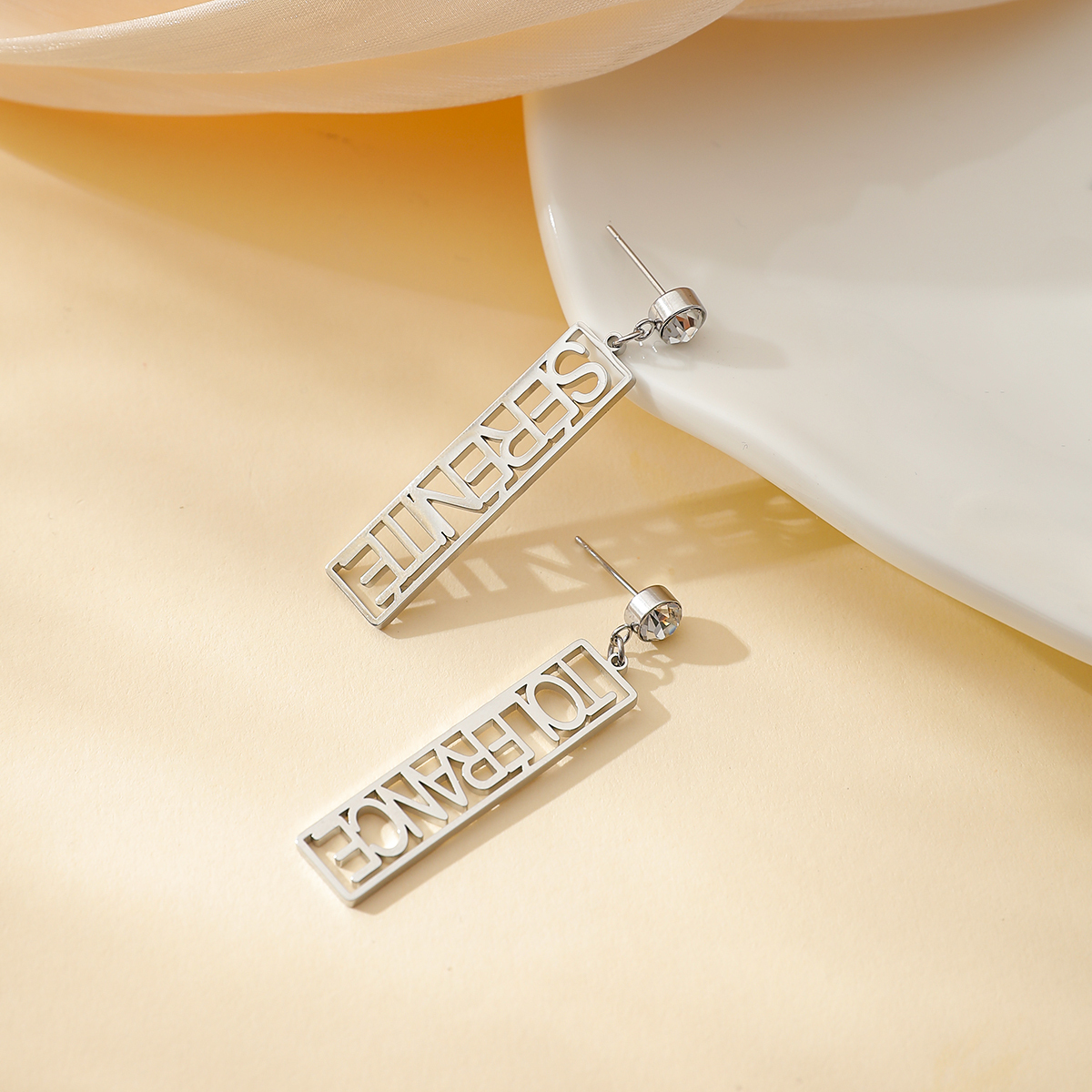 [Copy] Personalized Name Birthstone Earrings with Pentagram Shape