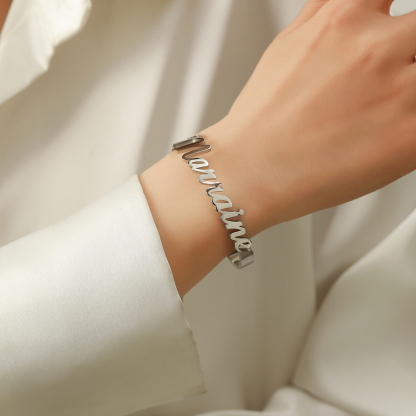 Classic Hot Selling Customized Name Bracelets