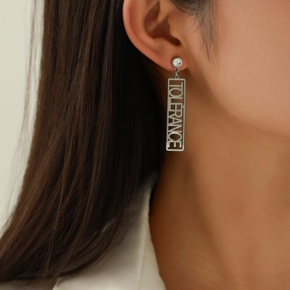 [Copy] Personalized Name Birthstone Earrings with Pentagram Shape
