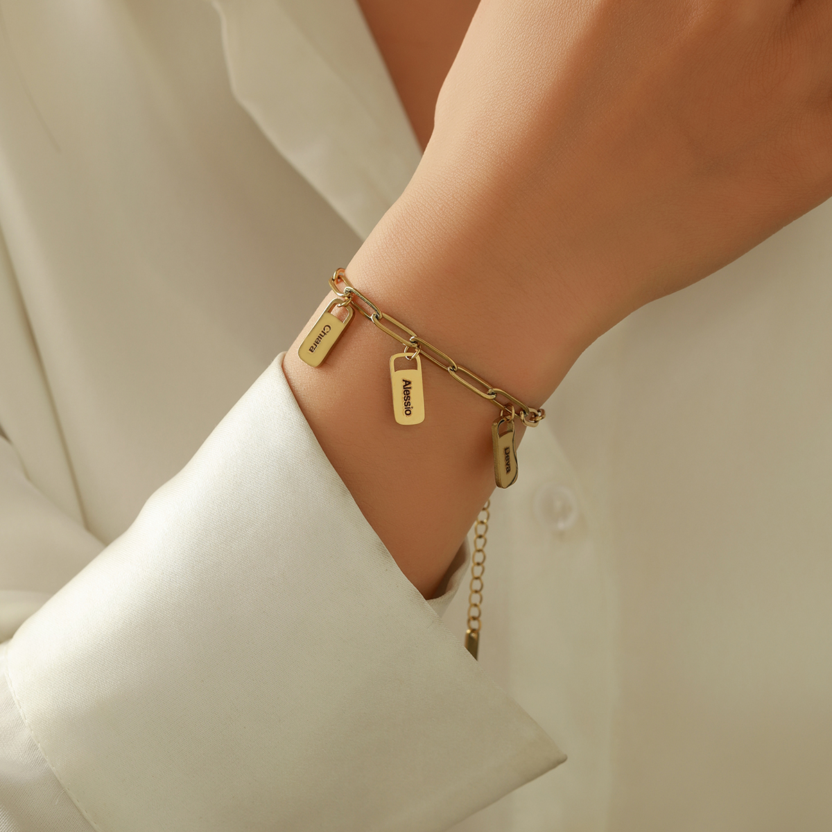  Custom Multiple Names bracelet of Rectangular Pendants