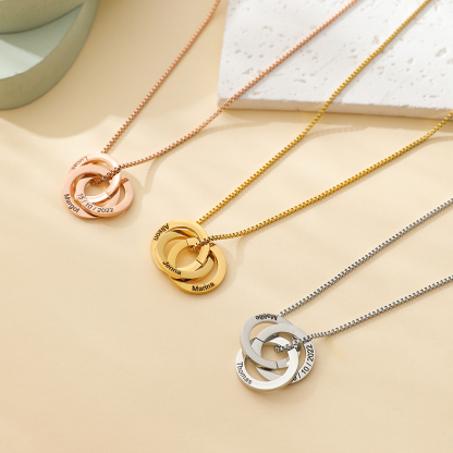 Costom Interlocking Rings Engraved Name Necklace