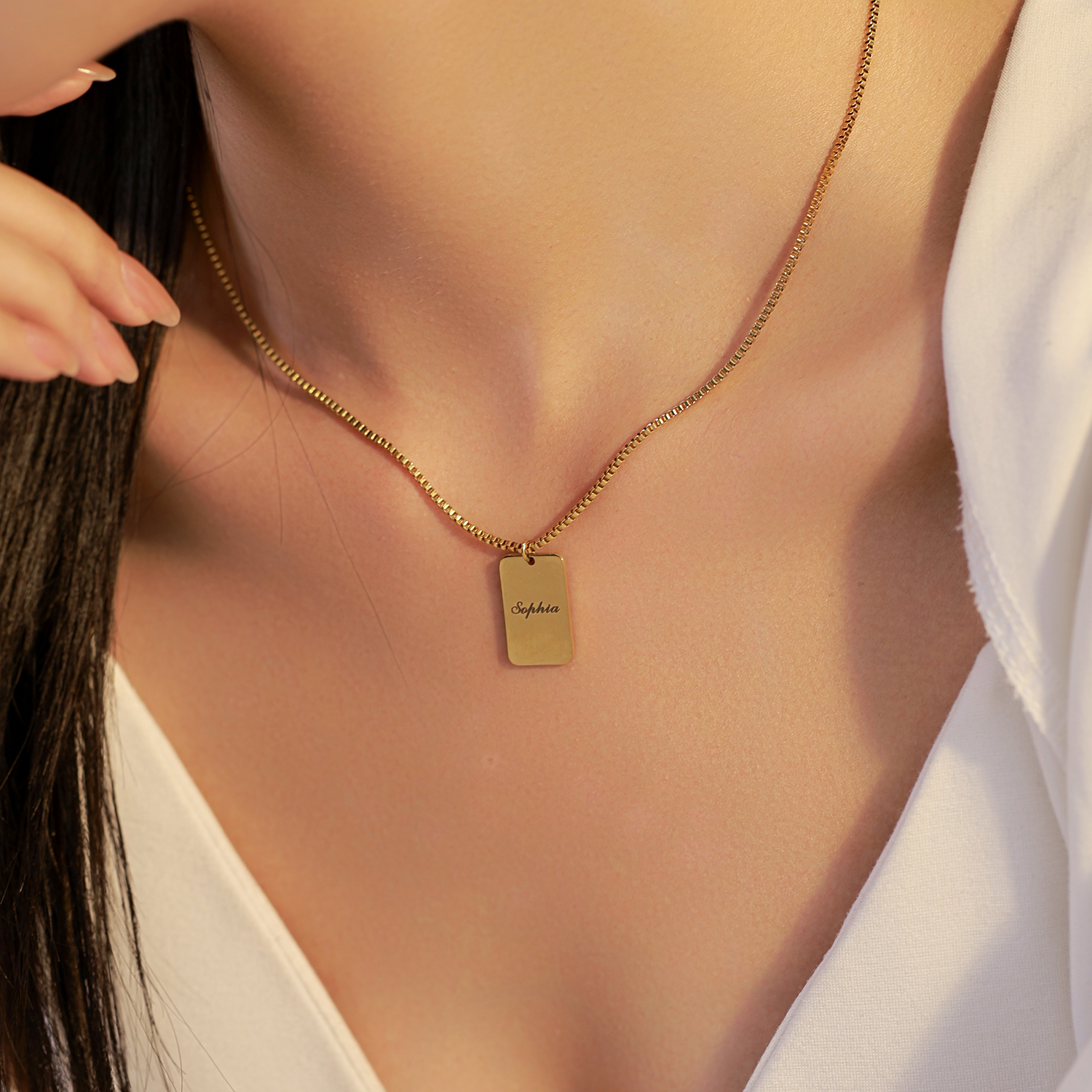 Custom Square-designed Necklace with Engraved Names or Phrases