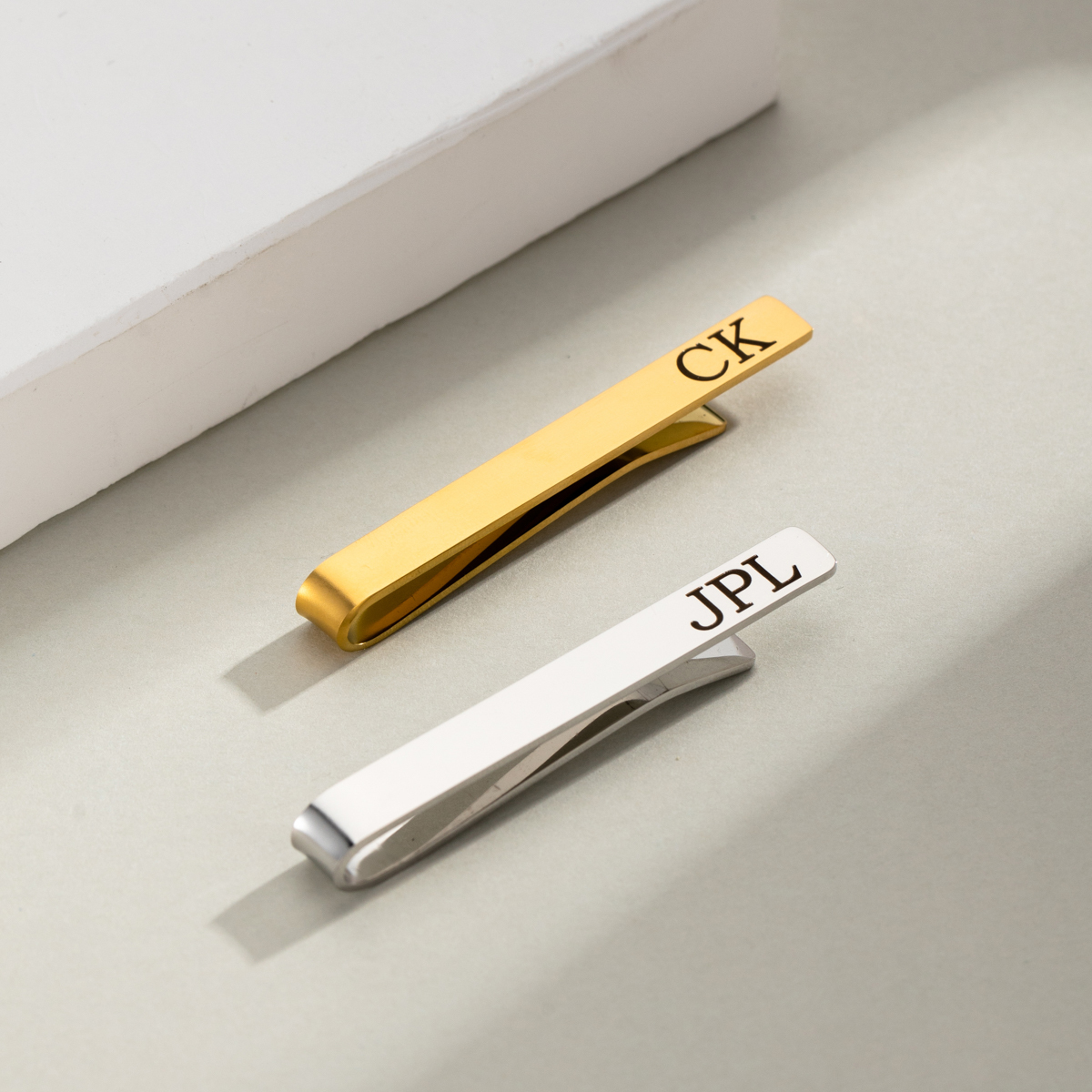 Customized Initial Letter Engraved Tie Clip