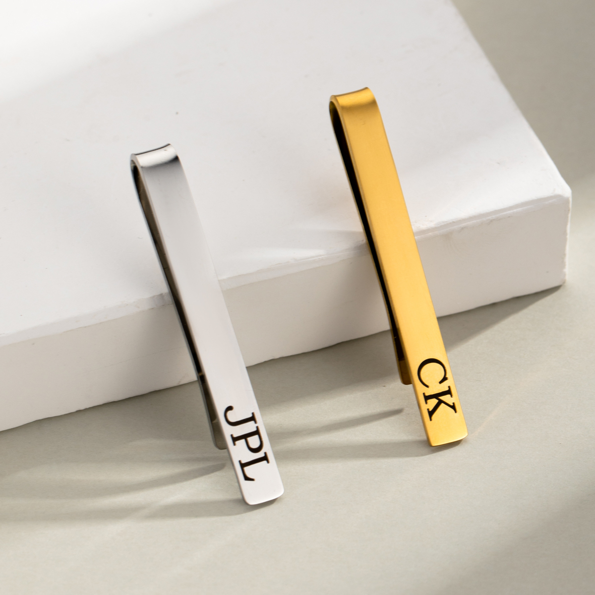 Customized Initial Letter Engraved Tie Clip