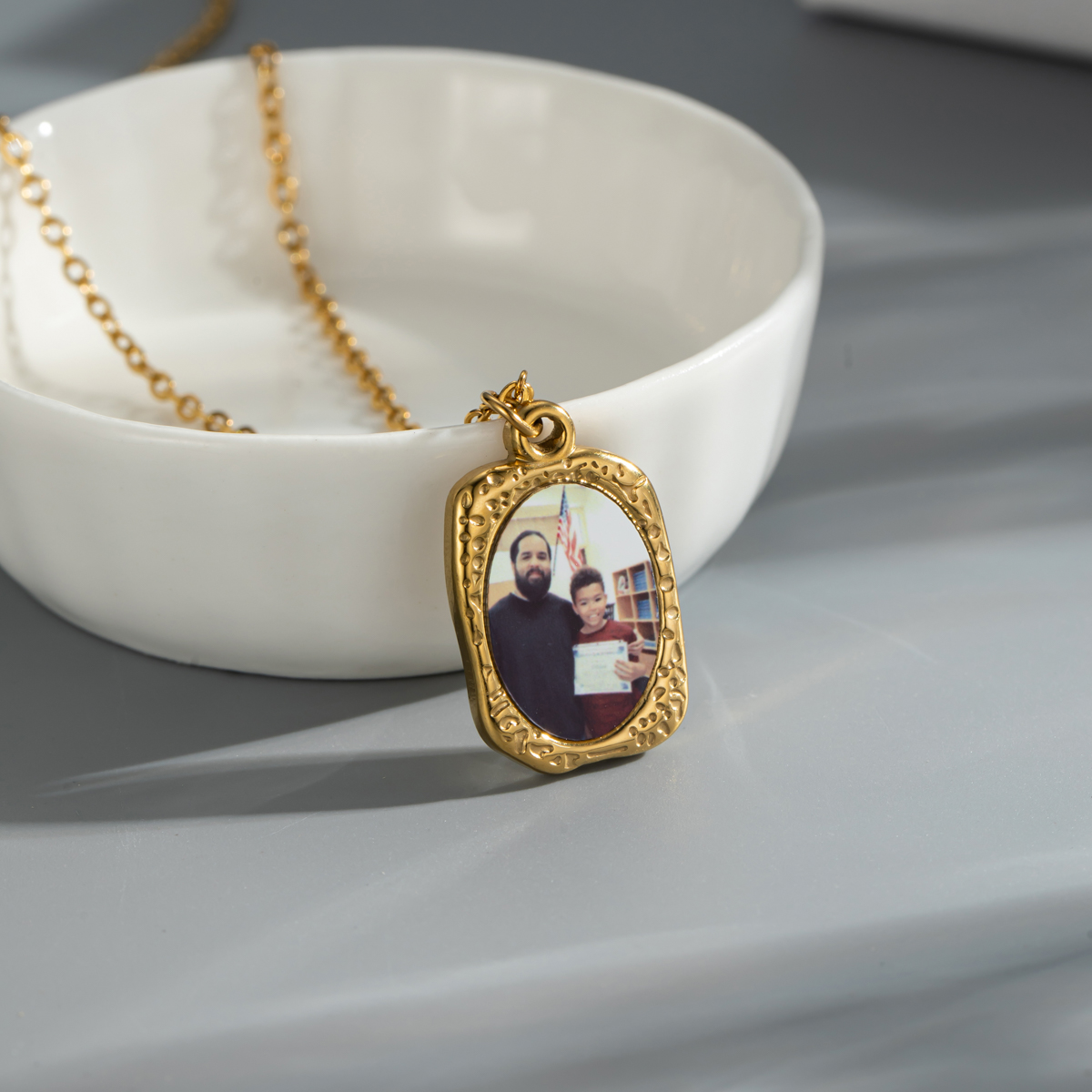 Personalized Photo Printed Retro Frame Pendant Necklace