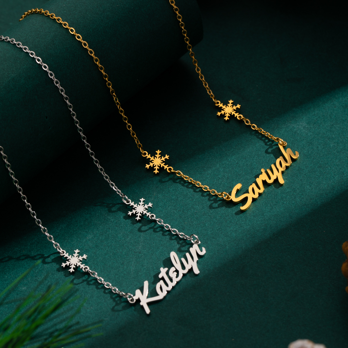 Custom Name Necklaces with Double-sided Christmas Snowflake Elements
