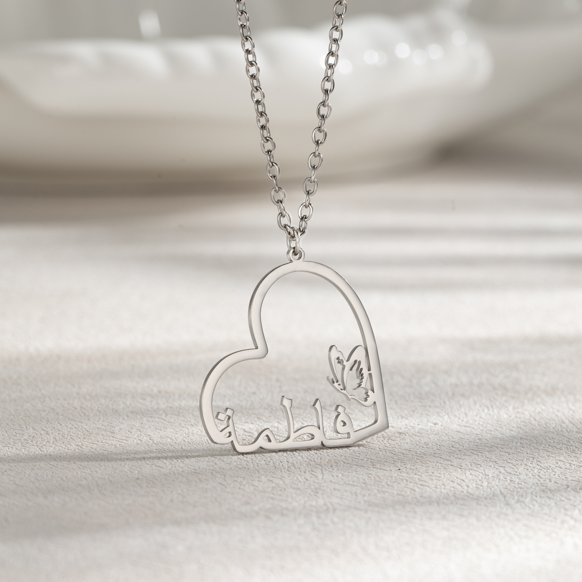Custom Arabic Name Heart-Shape Necklace