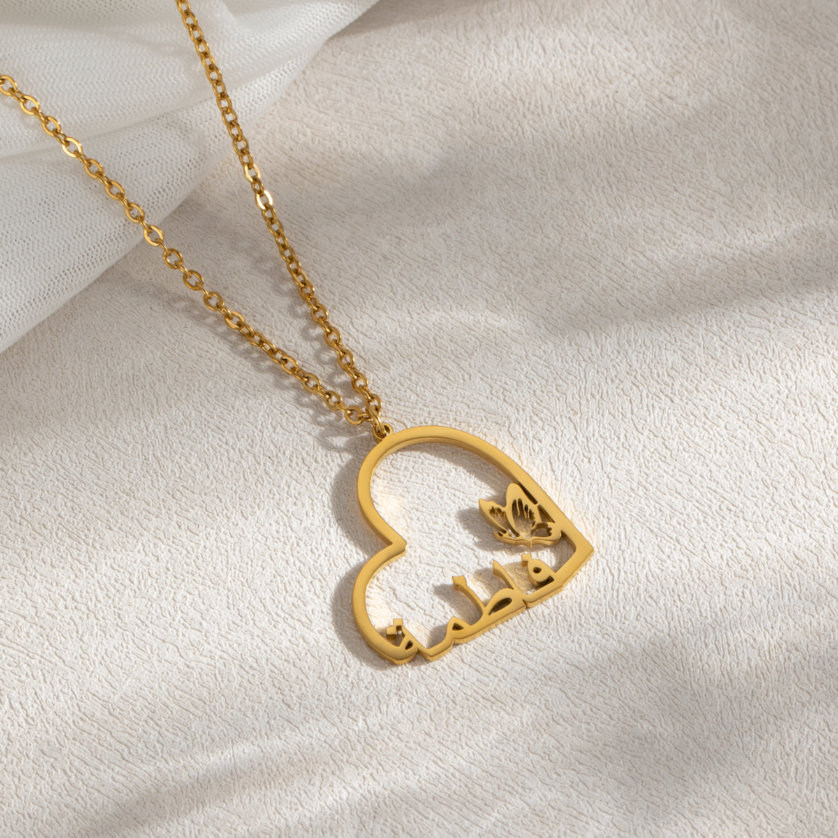 Custom Arabic Name Heart-Shape Necklace