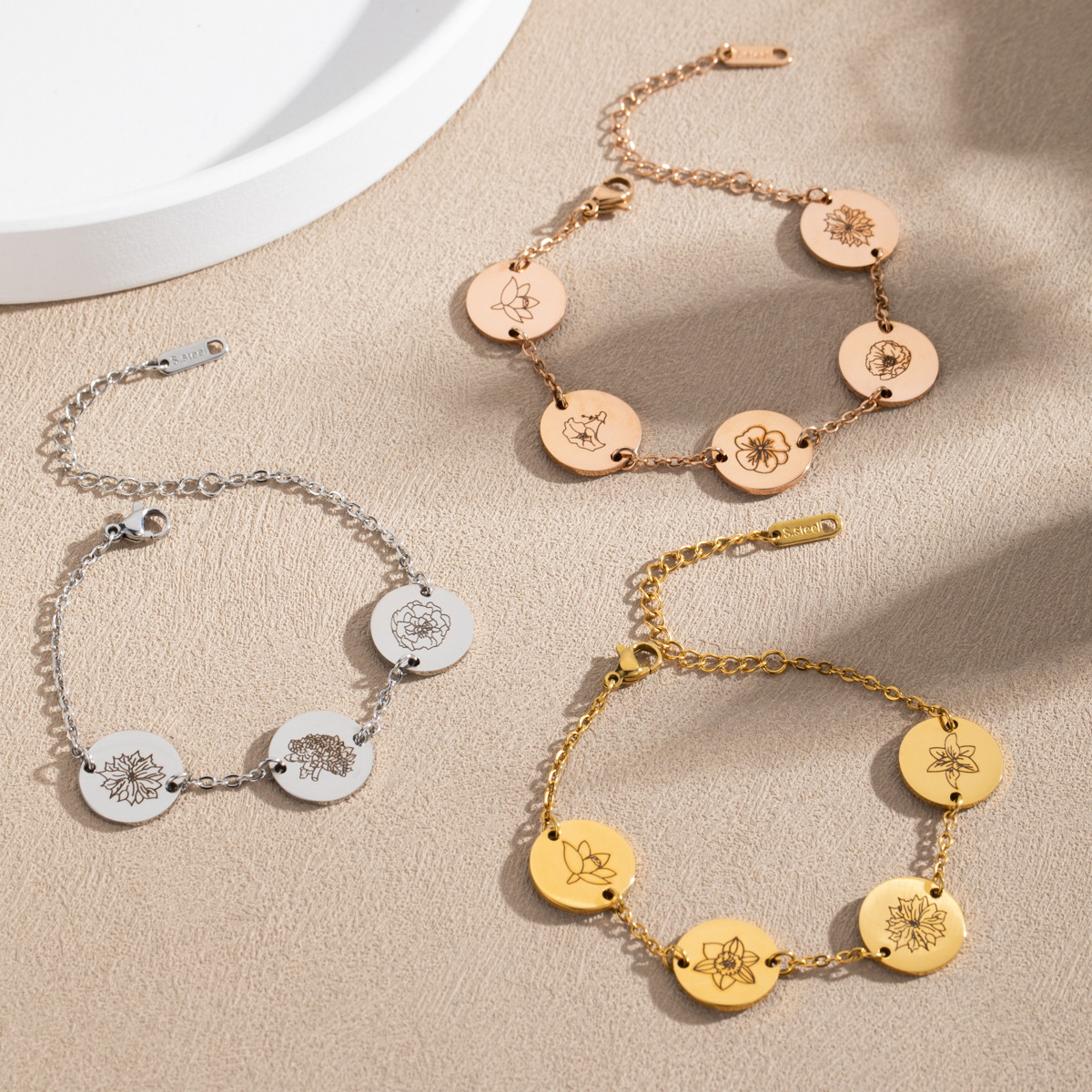 Round Slice Engraved Birth Flower Bracelet