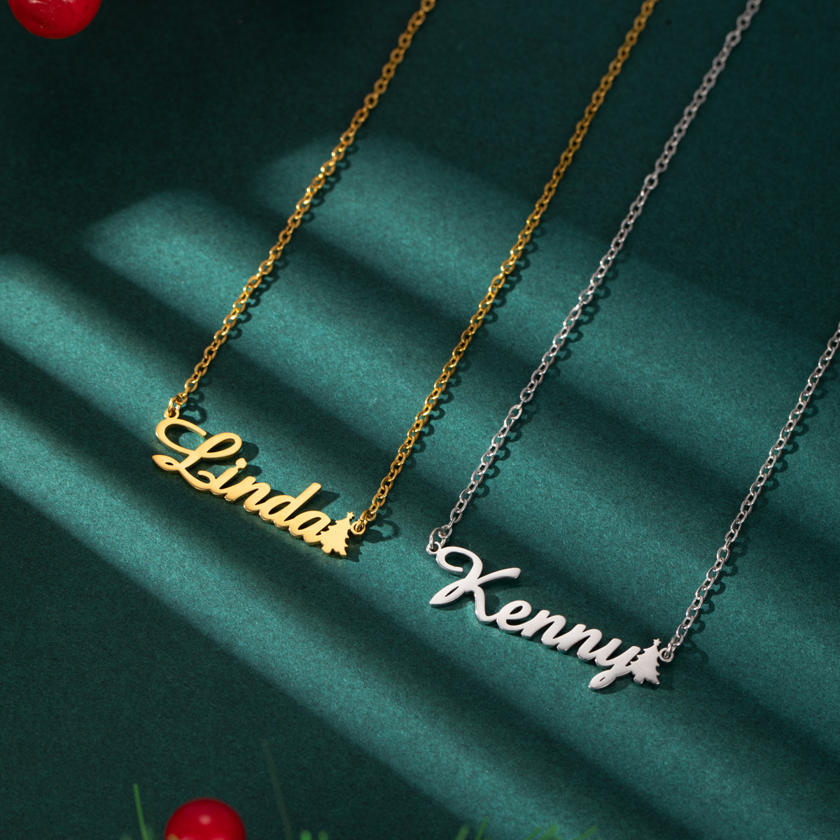 Custom Name Necklaces with Christmas Tree haped