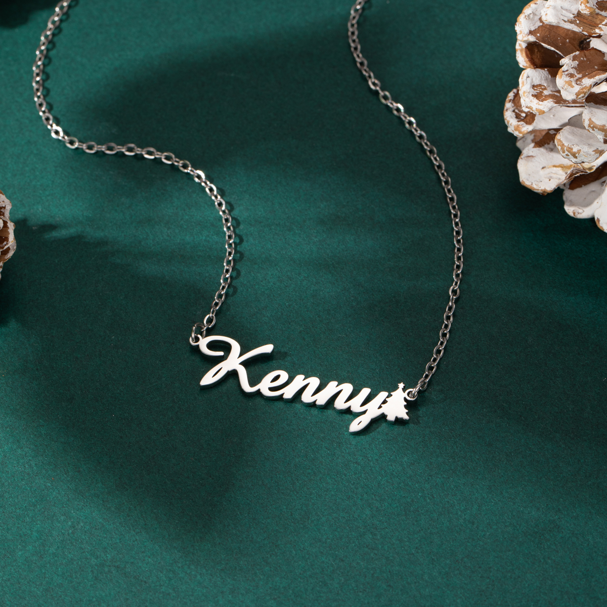 Custom Name Necklaces with Christmas Tree haped