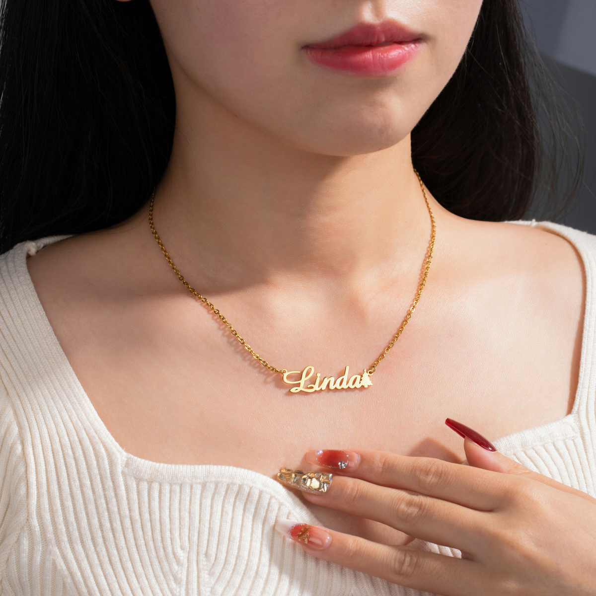 Custom Name Necklaces with Christmas Tree haped