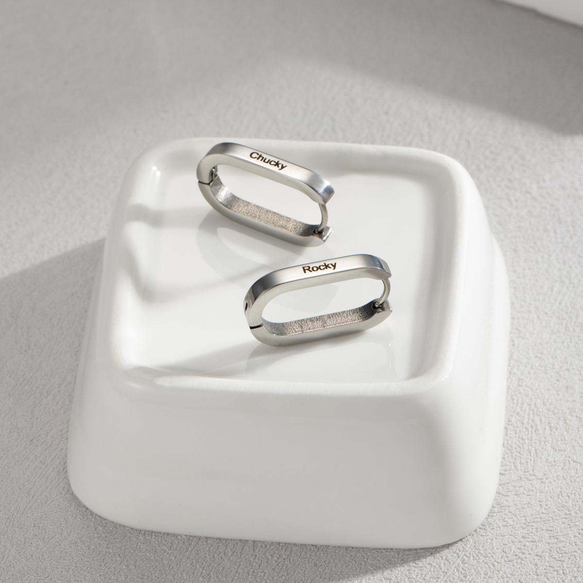 Square-Round Earrings Engraved With Names