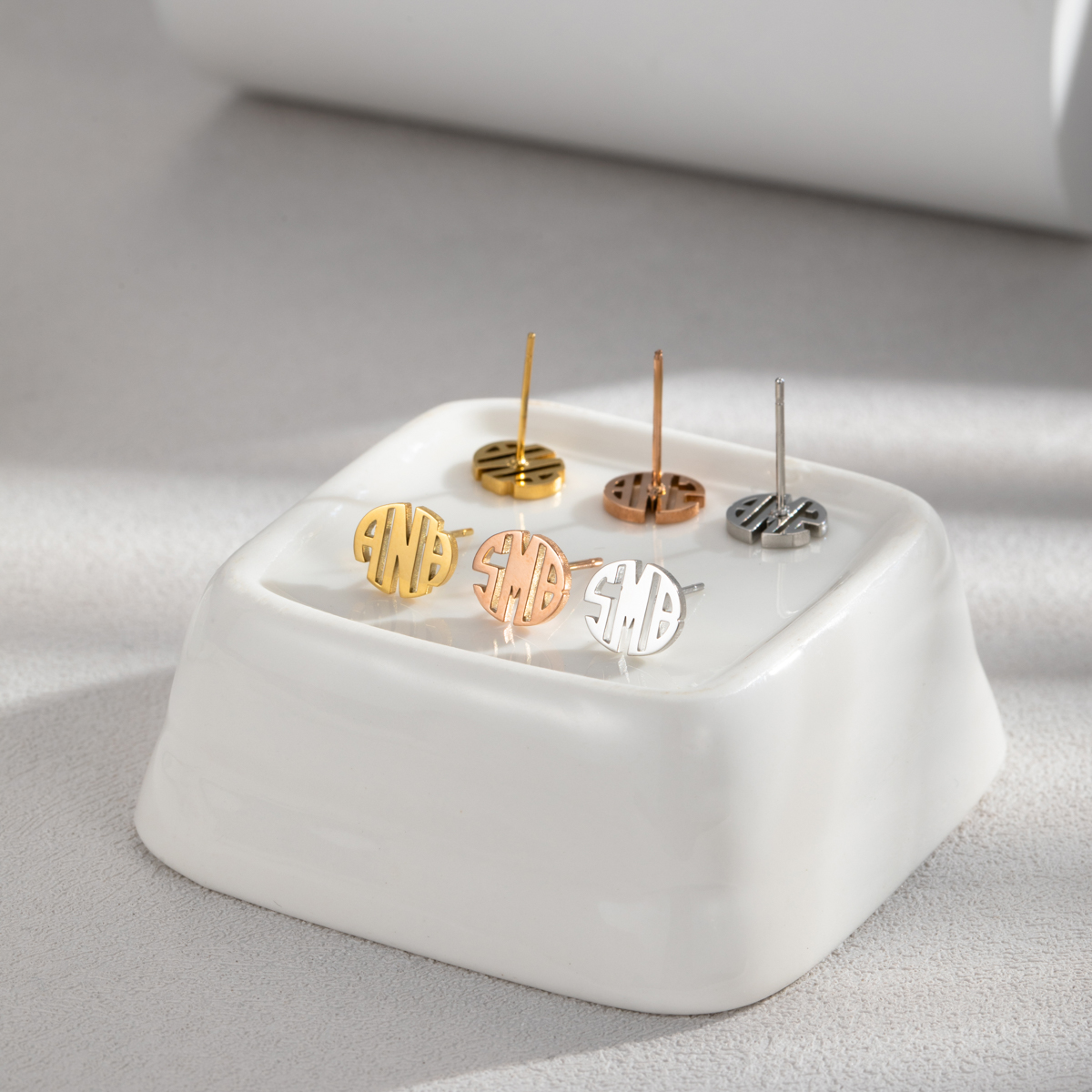 Pesonalized Monogram Earstuds in Stainless Steel-Spefeel