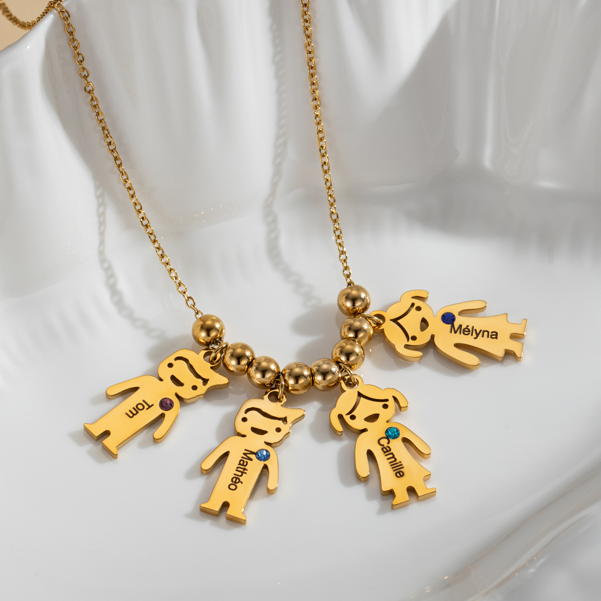 Family Role Figure Pendants Name Customized Necklace With Birthstone