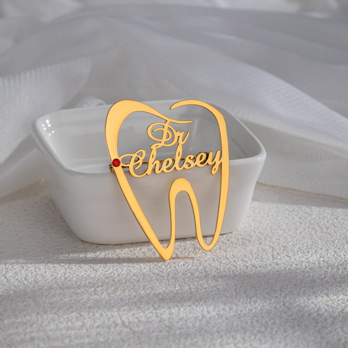 Tooth Shape Customized Name Brooch With Birthstone