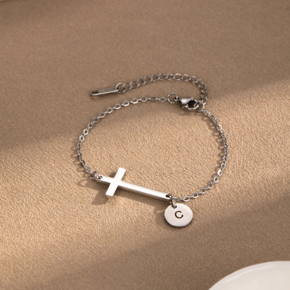 Customizable Single-letter Round Disc Cross Bracelet