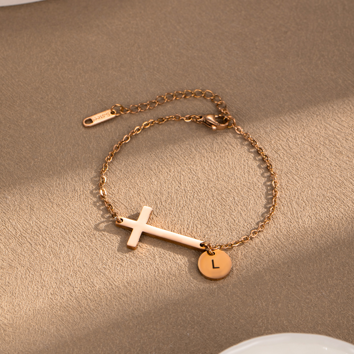 Customizable Single-letter Round Disc Cross Bracelet