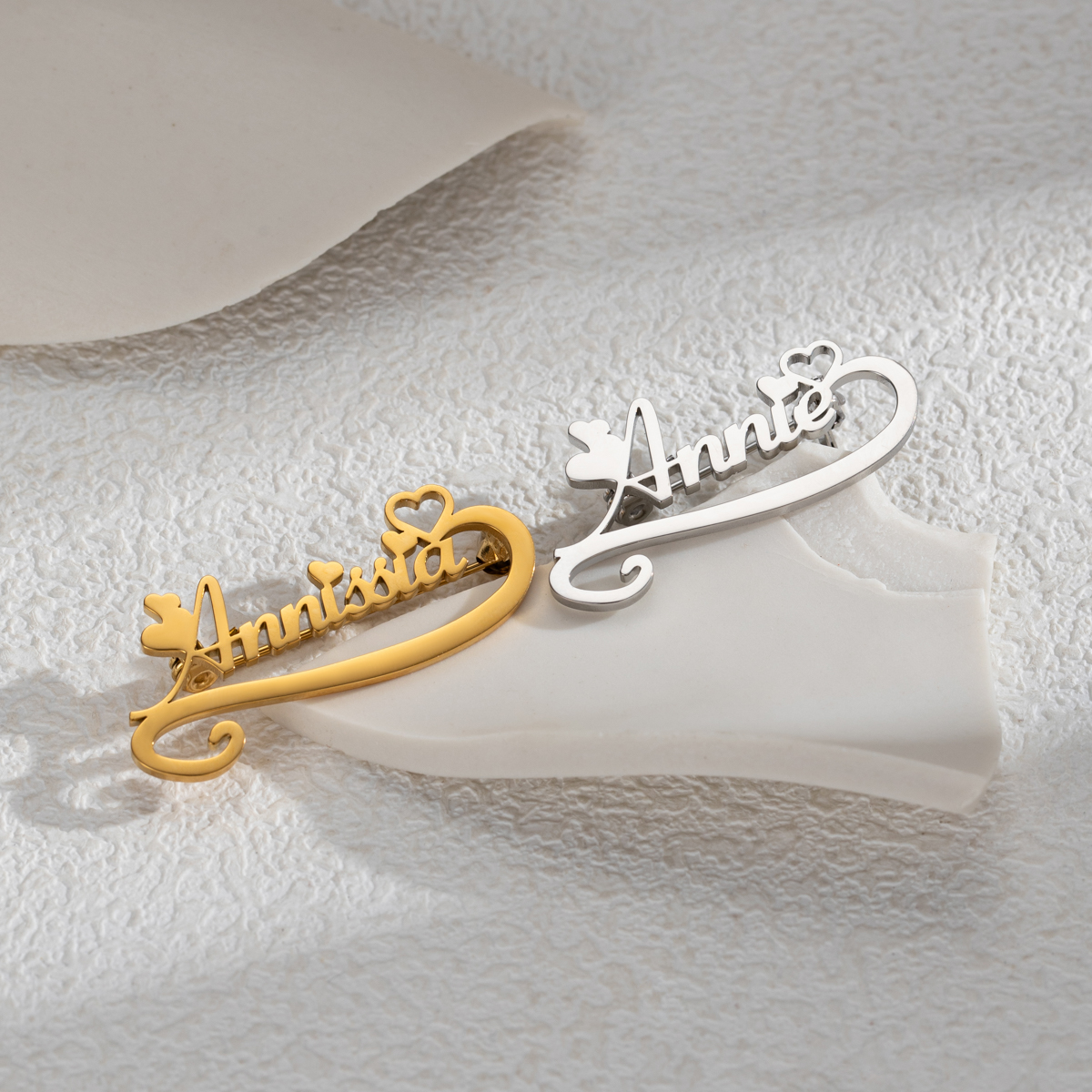 Personalized Custom Name Artistic Ribbon Brooch