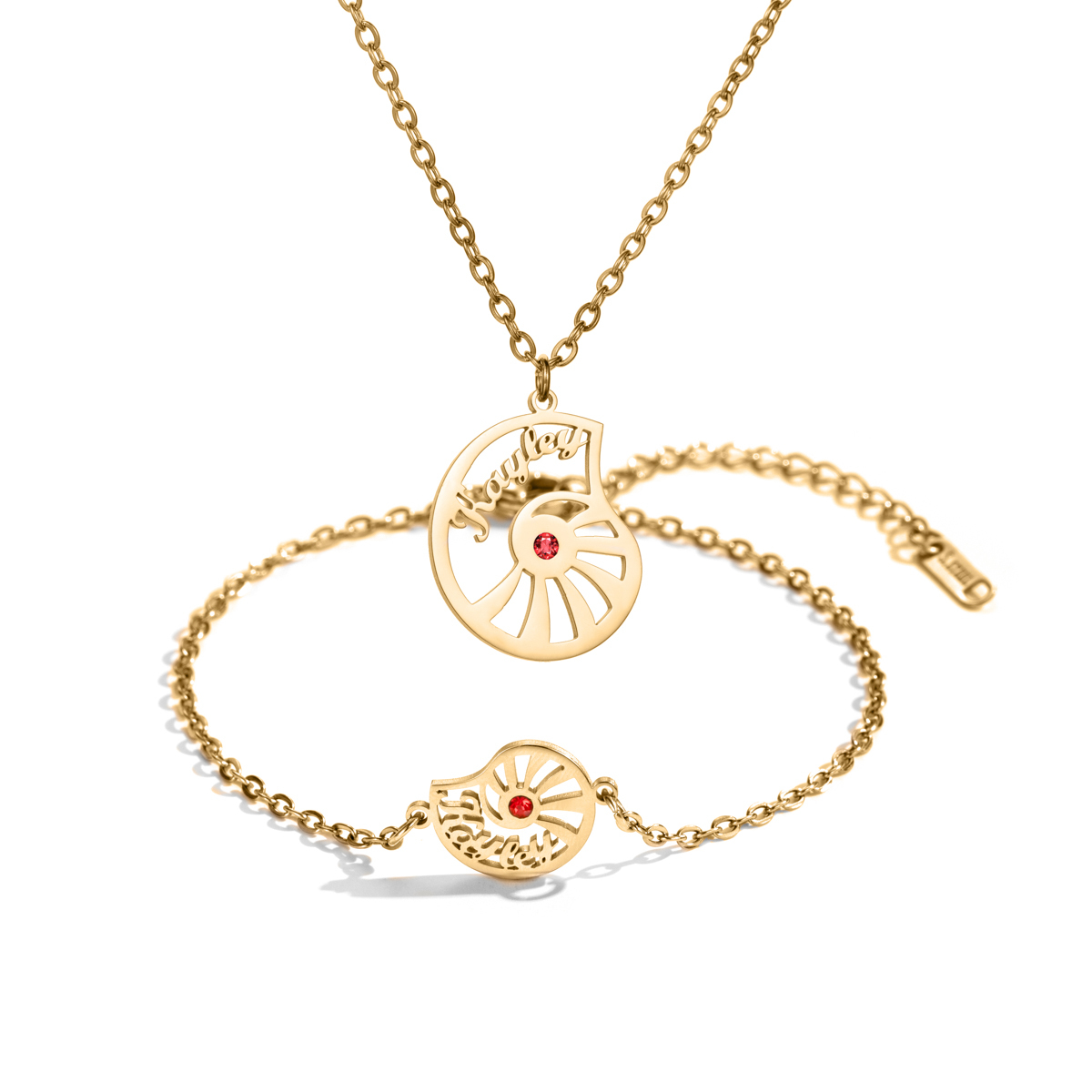 Cobination conch shaped necklace and bracelet set