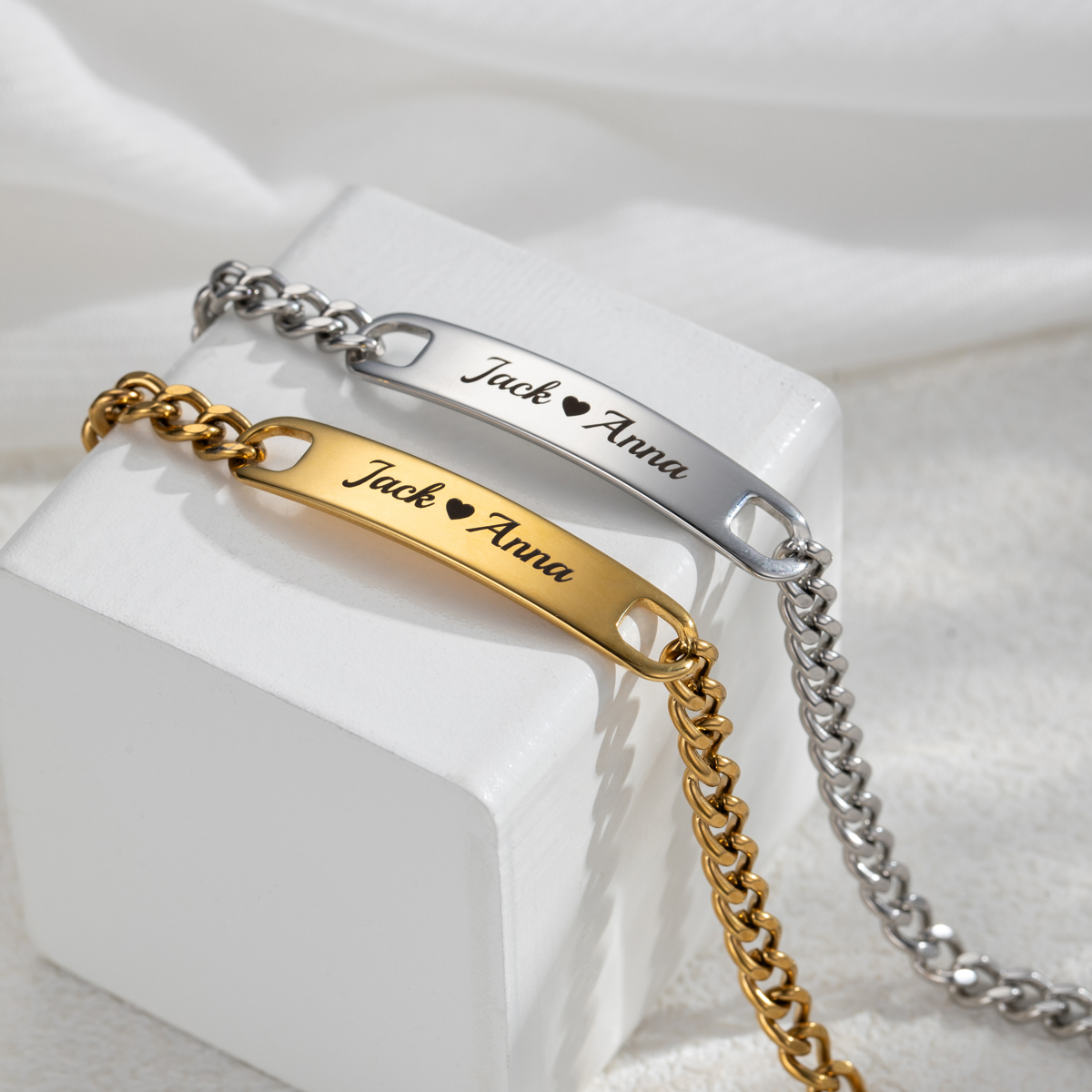 Cuban Link Chain Custom Name Engraved Bracelet