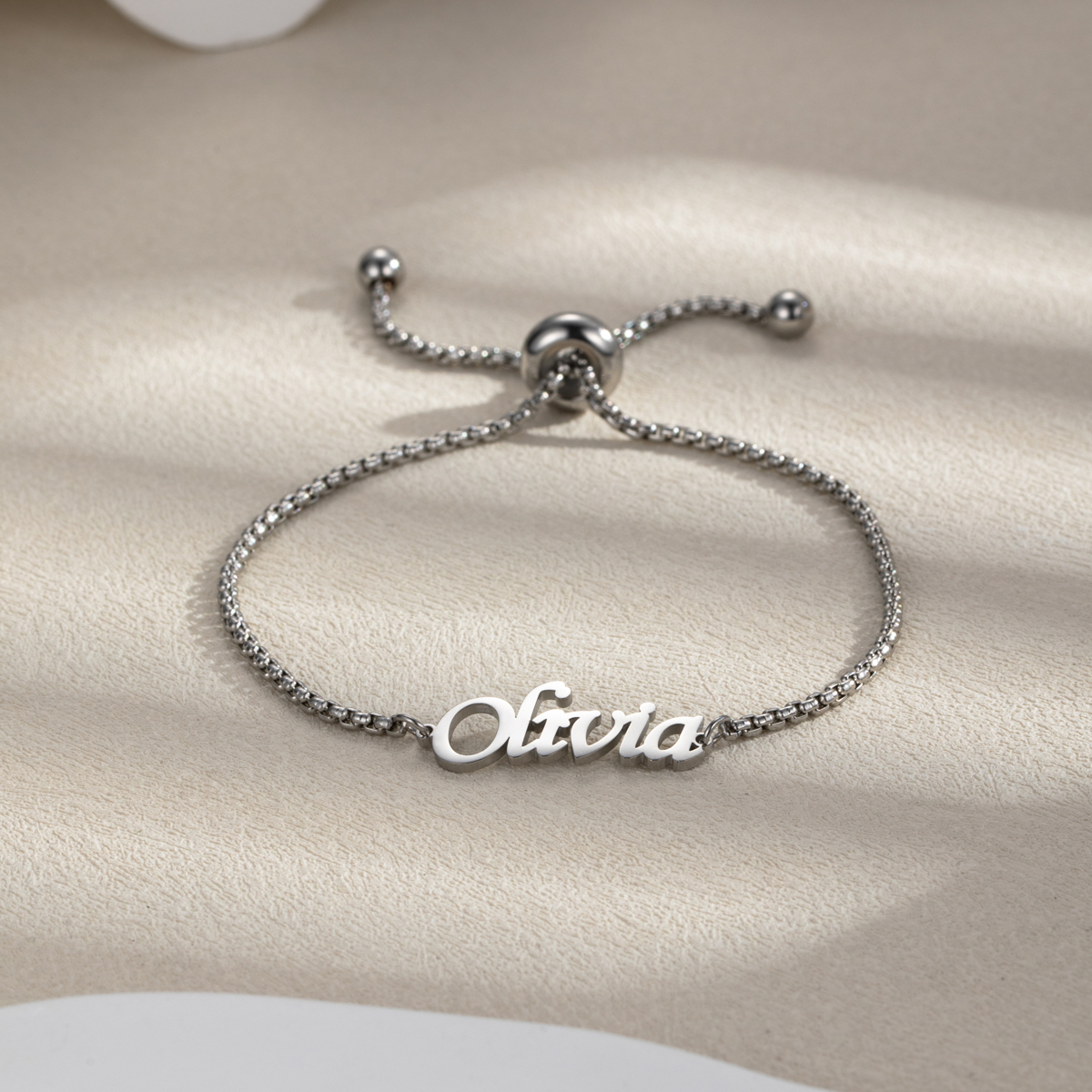 Costom Infinite Loop Bracelet Chain Style with Names