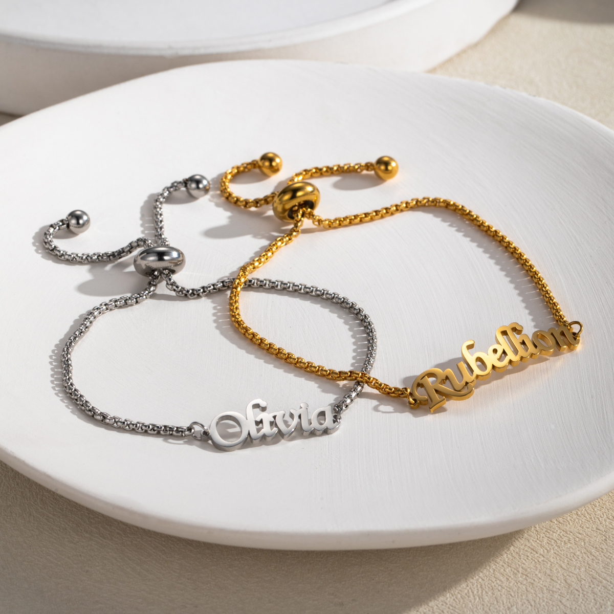 Costom Infinite Loop Bracelet Chain Style with Names