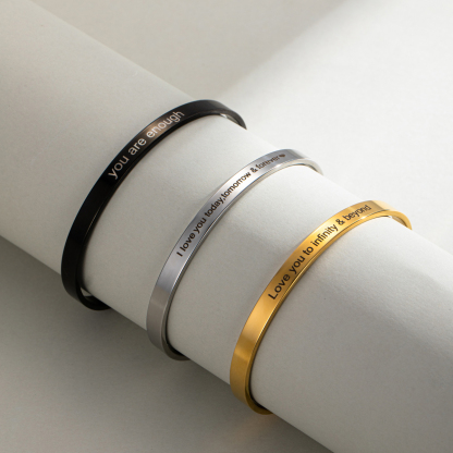 Engraved Bracelet for Expressing Love 
