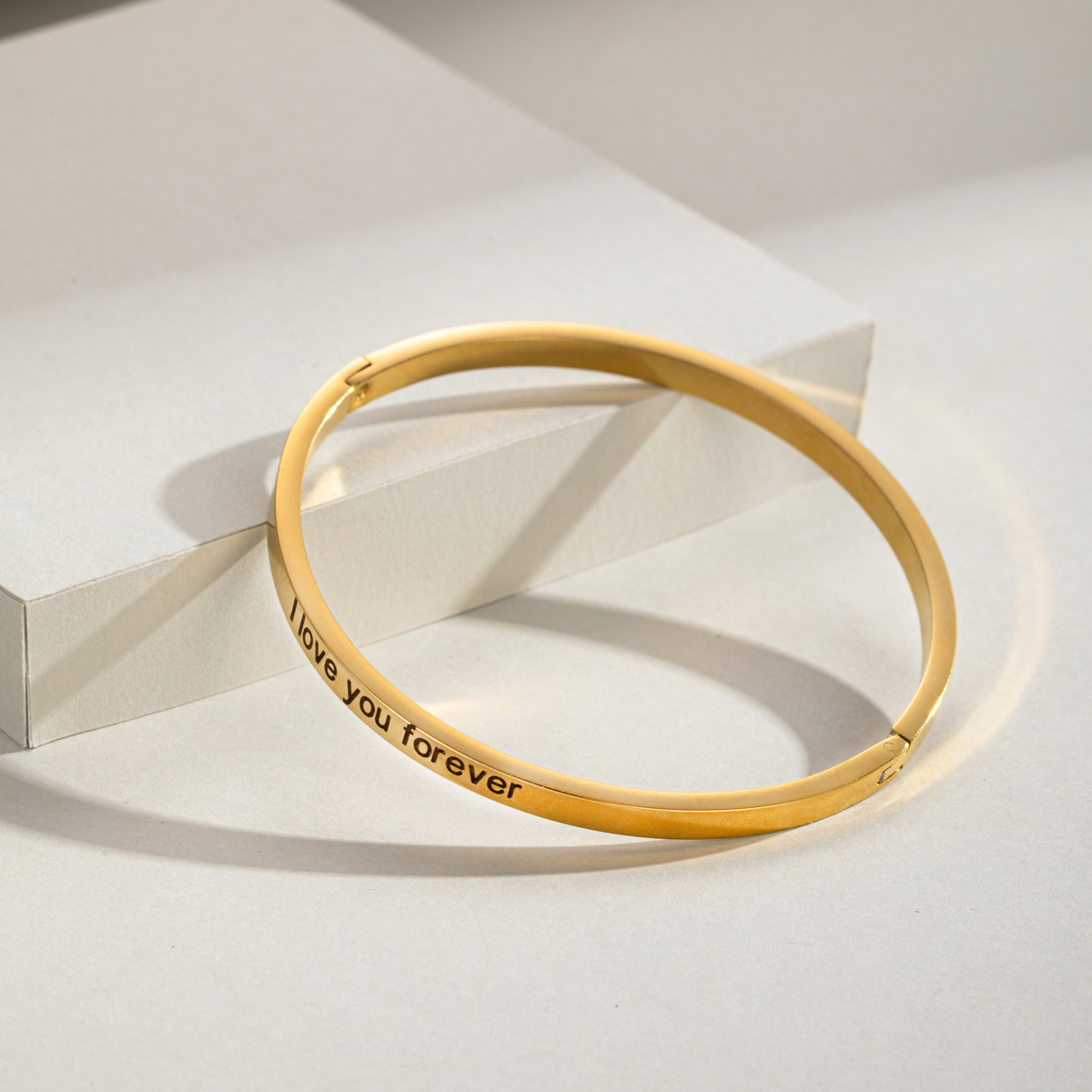 [Copy]Thin Version Engraved Bracelet For Expressing Love 
