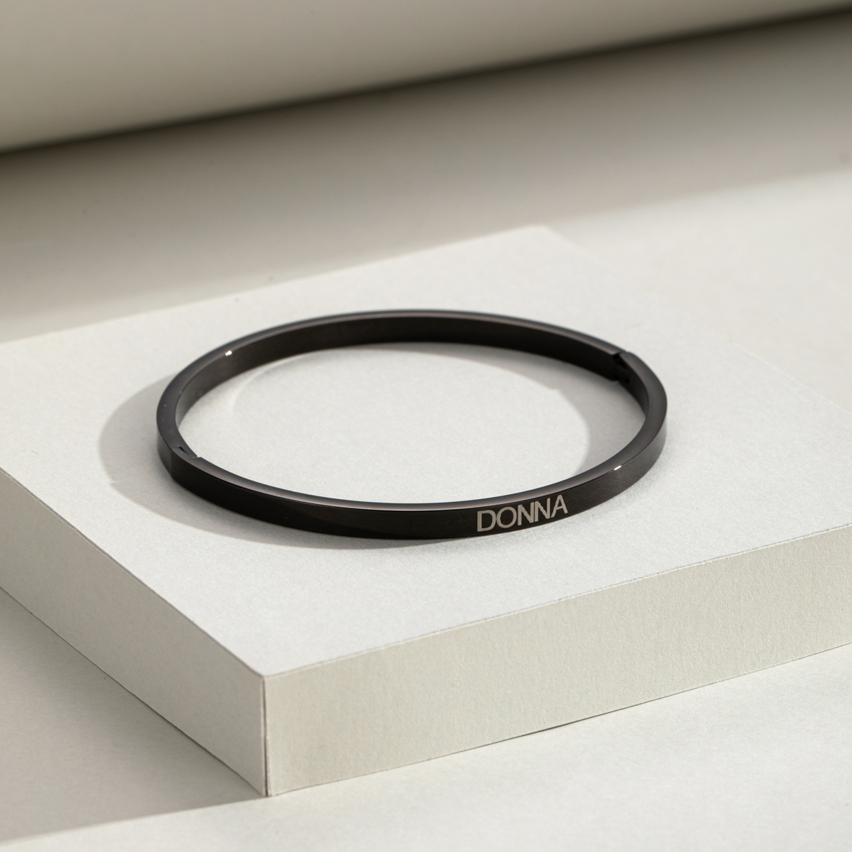 [Copy]Thin Version Engraved Bracelet For Expressing Love 