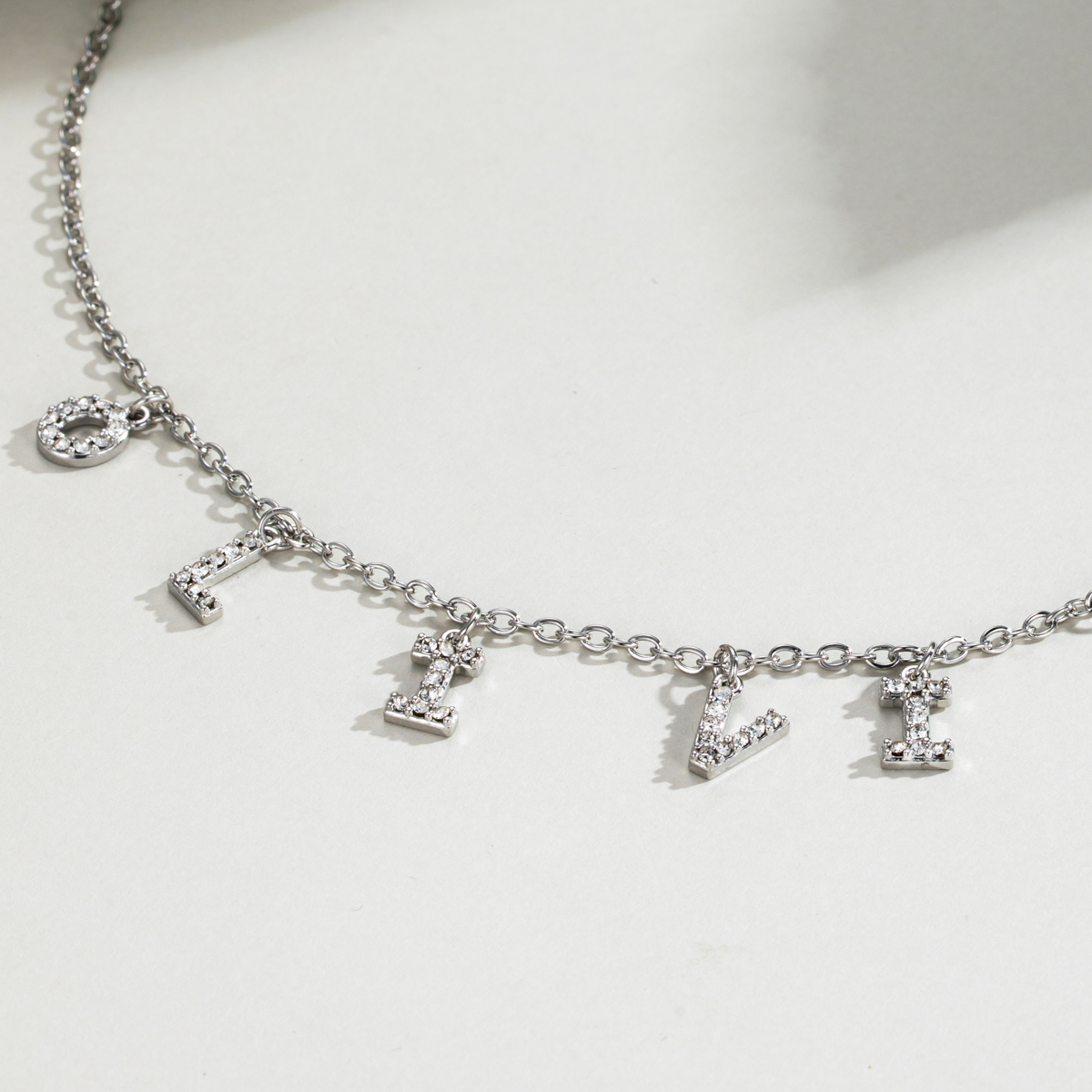 Custom Letter Necklace Inlaid with Rhinestones Shining Brilliantly