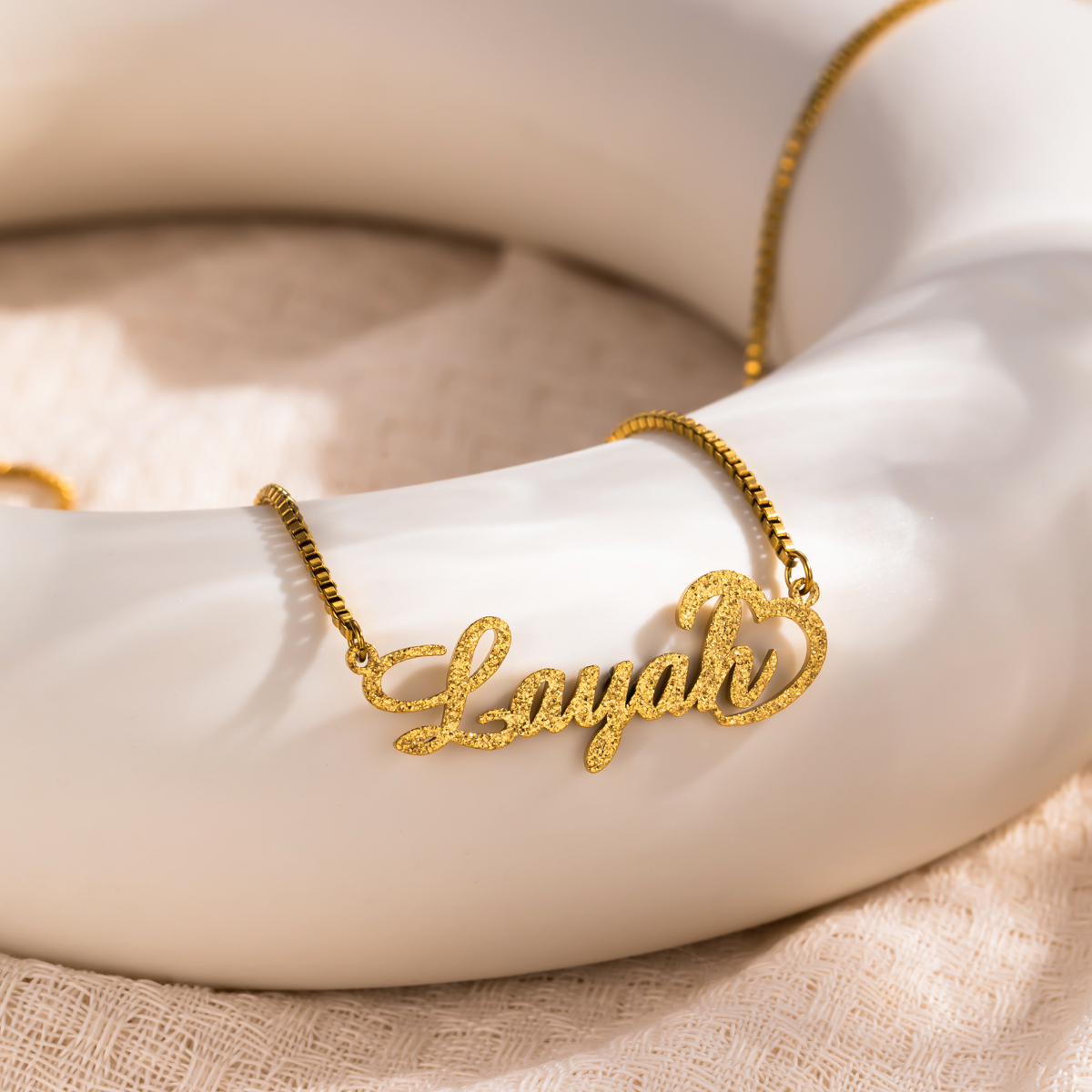 Exquisite Sand-Pressed Style Customized Name Necklace