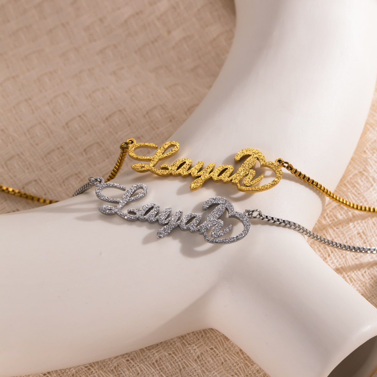 Exquisite Sand-Pressed Style Customized Name Necklace