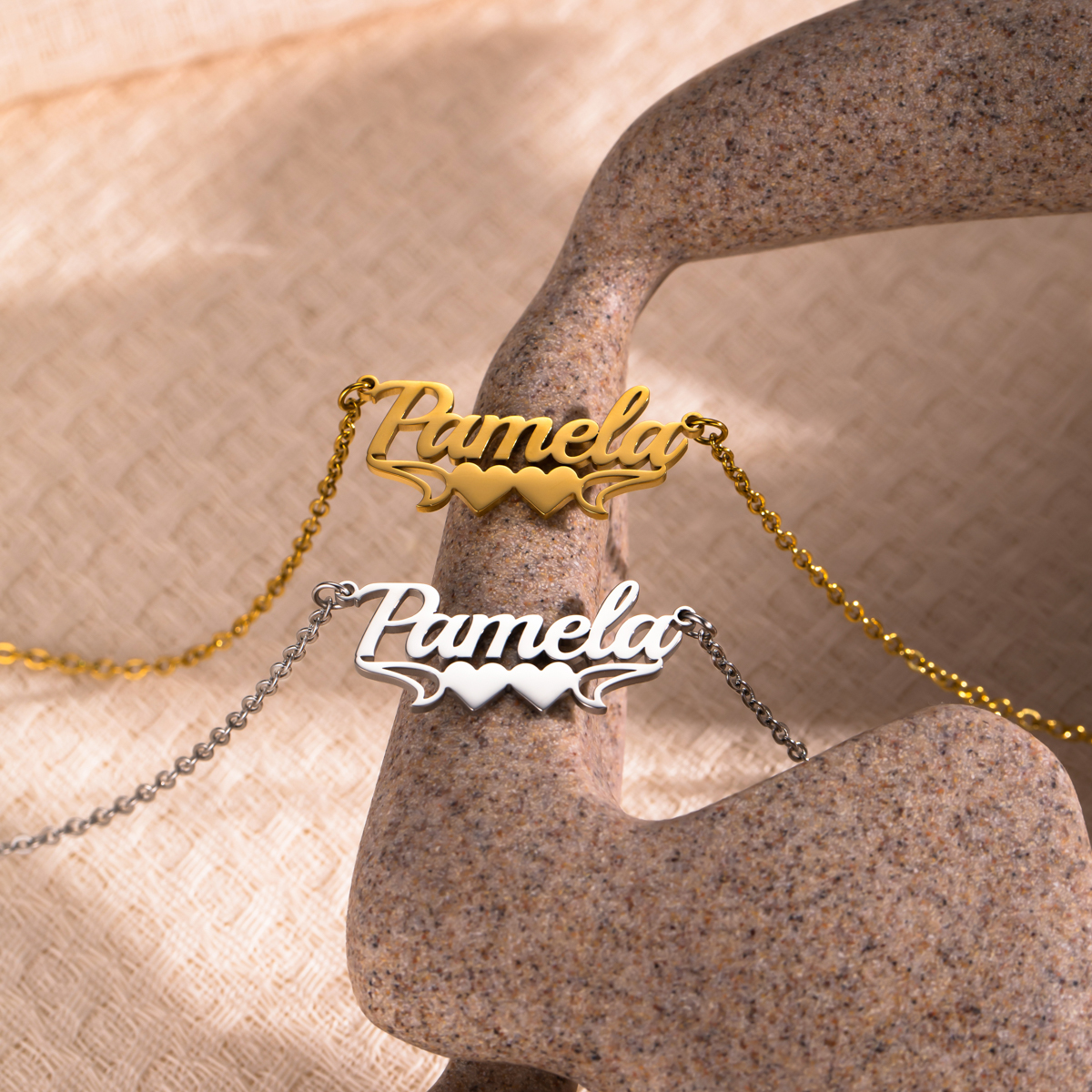 [Copy]Exquisite Sand-Pressed Style Customized Name Necklace