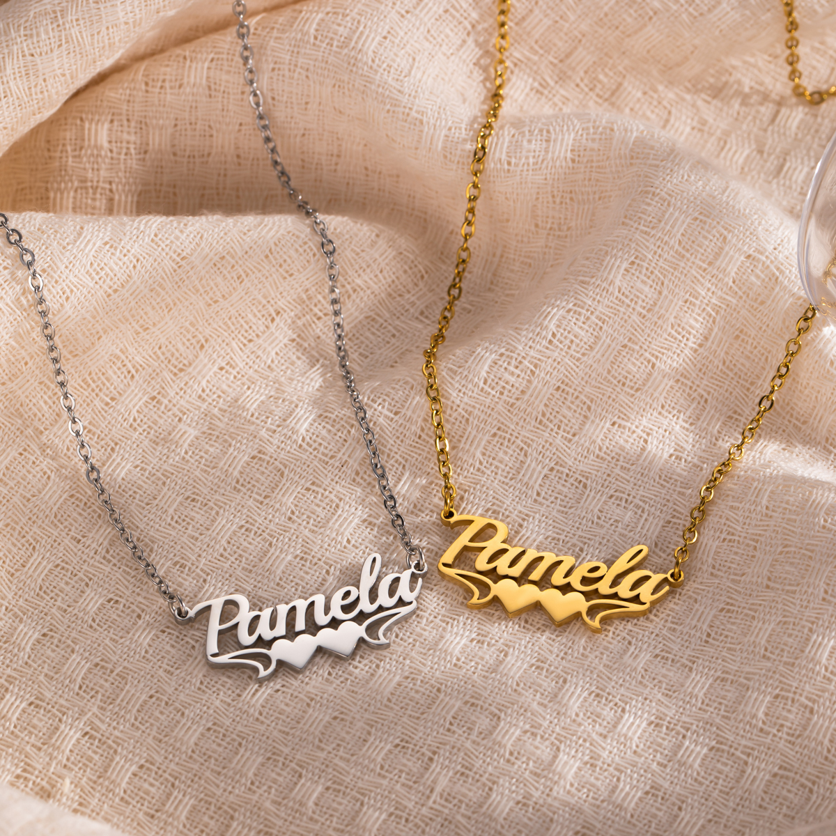 [Copy]Exquisite Sand-Pressed Style Customized Name Necklace