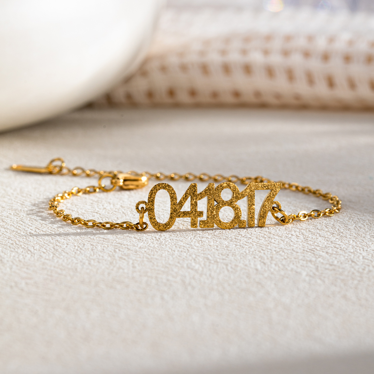 Customized Sand-Pressed Bracelet with Commemorative Significance Numbers 